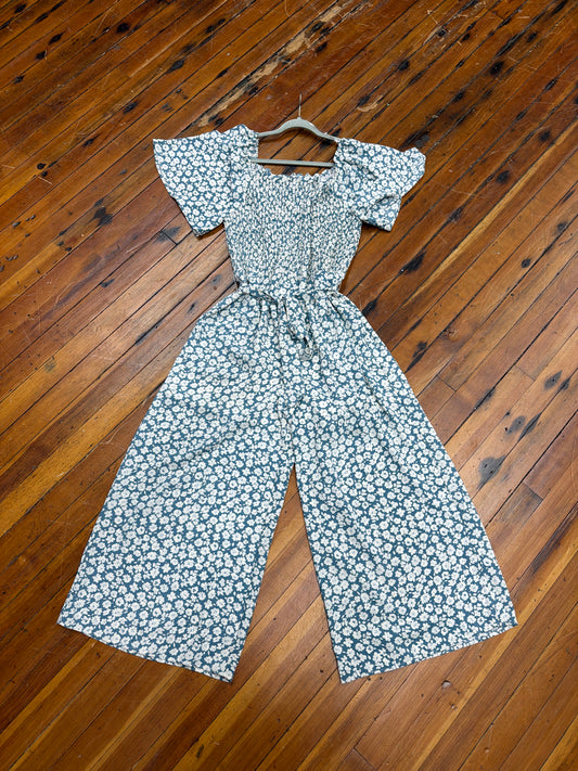 Curvy Girl Flower Pattern Jumpsuit - Blue