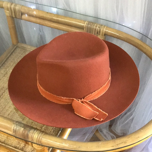 Olive & Pique Wool Felt Panama Hat - Rust