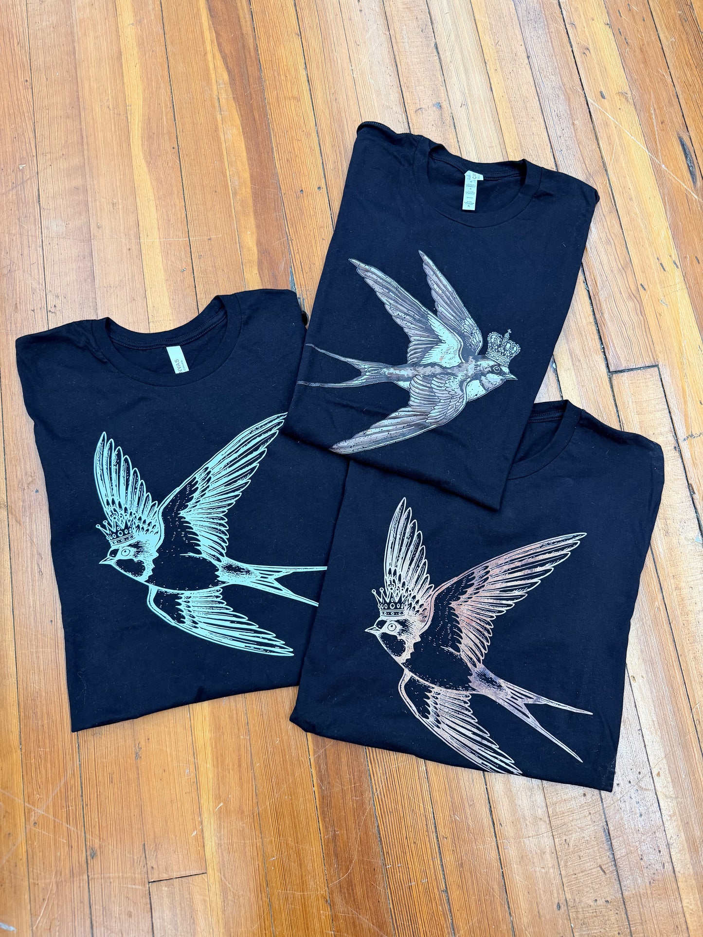 Queen Bird Graphic Tee