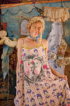 Magnolia Pearl Frida Corazón Llameante Clementine Slip - Espiritu Duradero