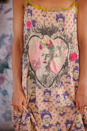 Magnolia Pearl Frida Corazón Llameante Clementine Slip - Espiritu Duradero