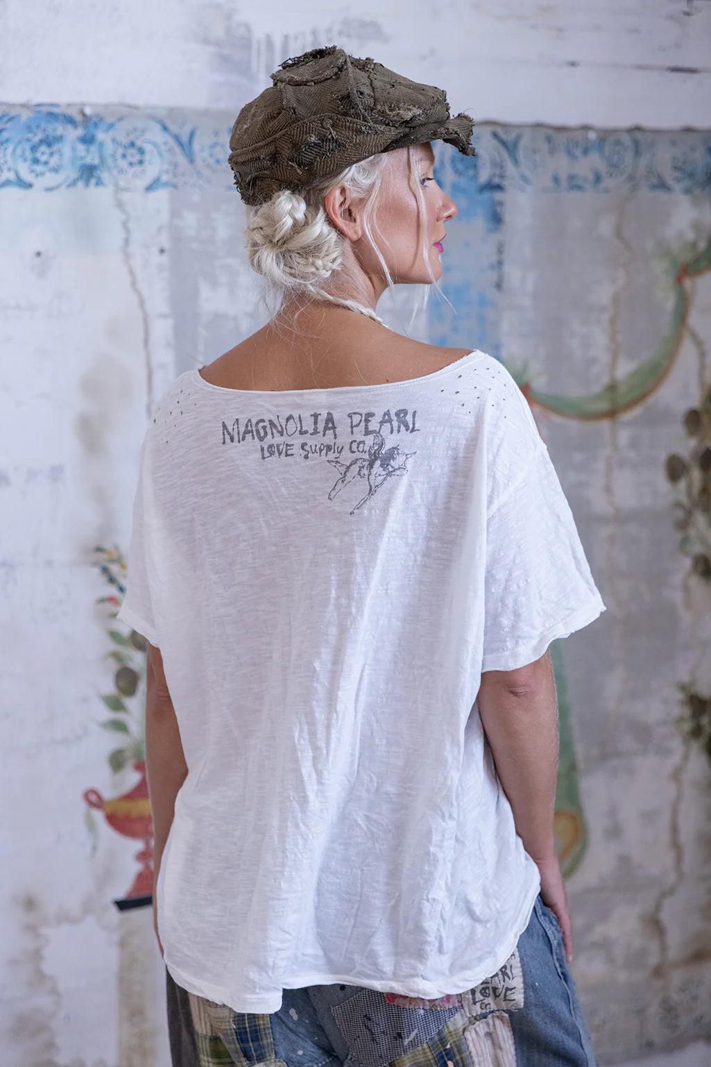 Magnolia Pearl Europa Tee - True