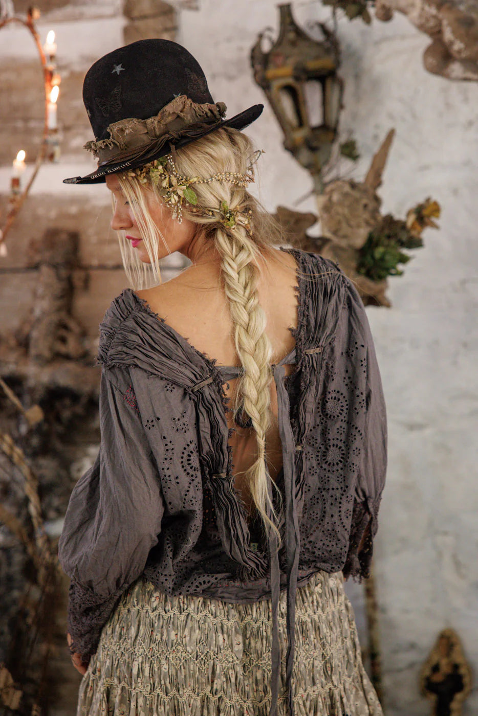 Magnolia Pearl Eyelet Nonnie Belle Blouse - Ozzy