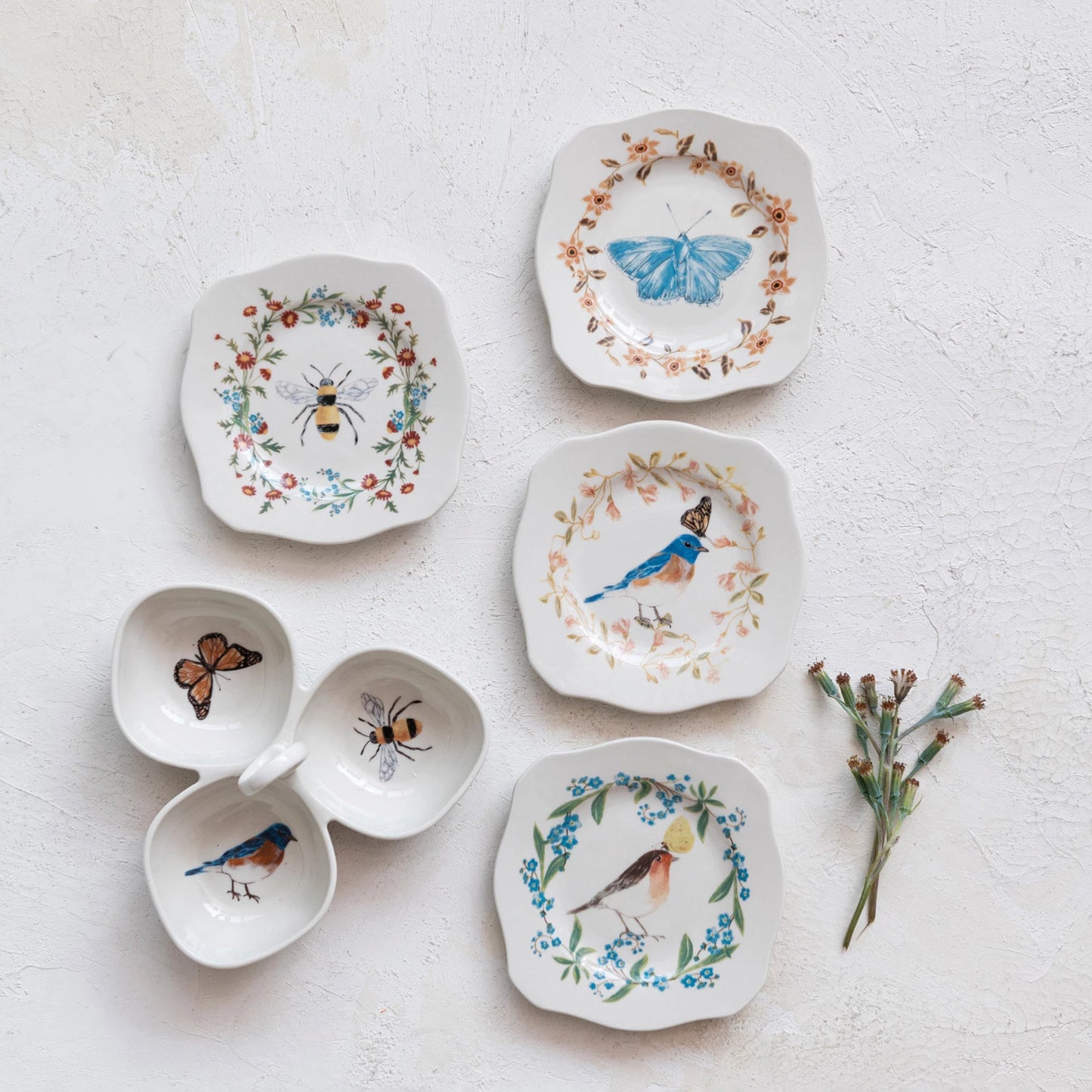 Stoneware Scalloped Plate w/ Insect/Bird & Flowers