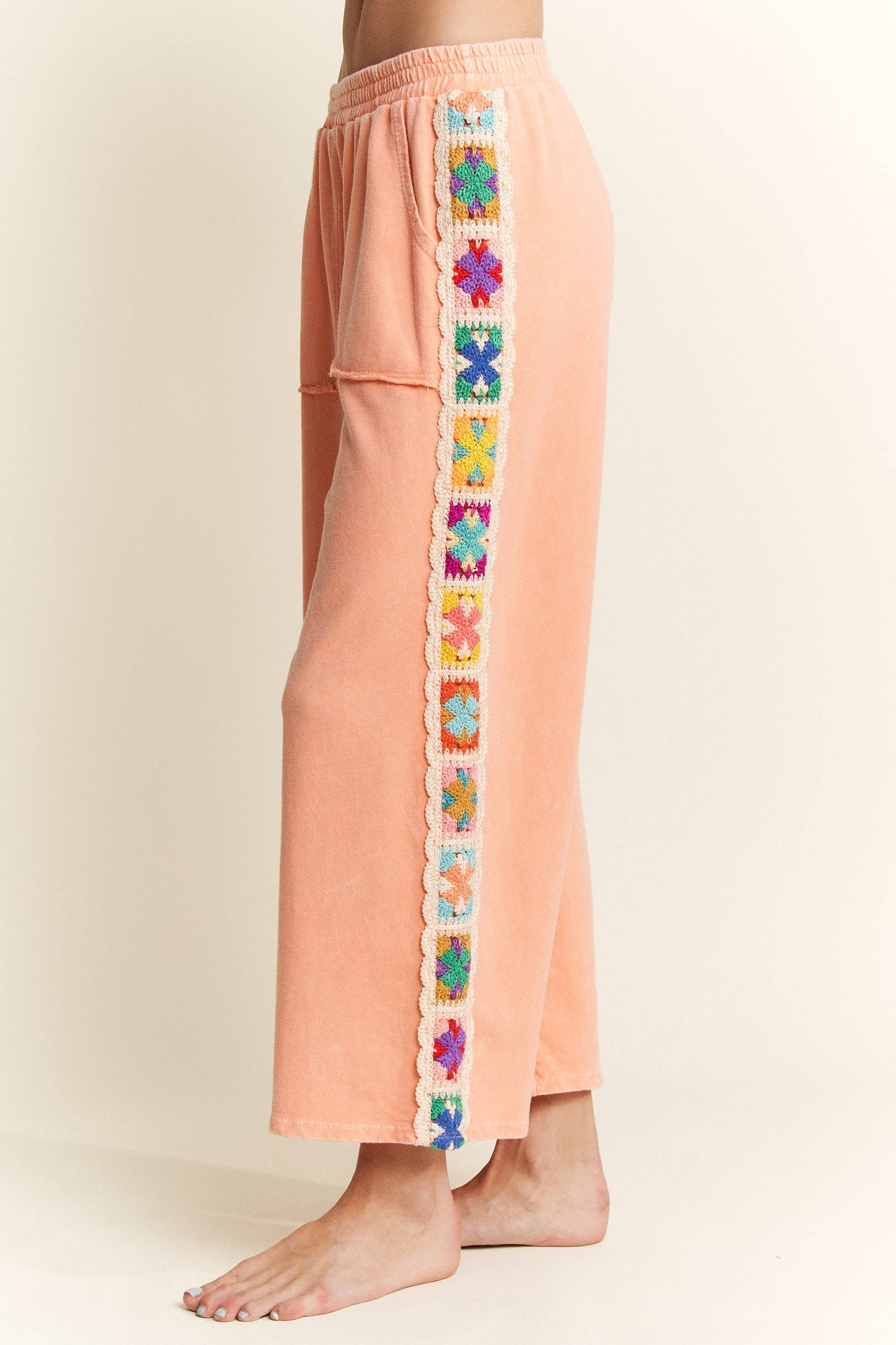 Mineral Washed Real Crochet Patch Side Trim Pant