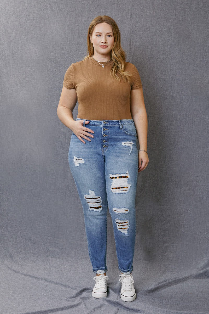 Curvy girl hotsell high waisted jeans