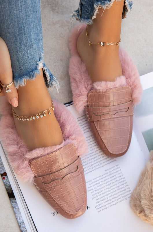 Fur Lined Animal Print Flat Mules - Blush