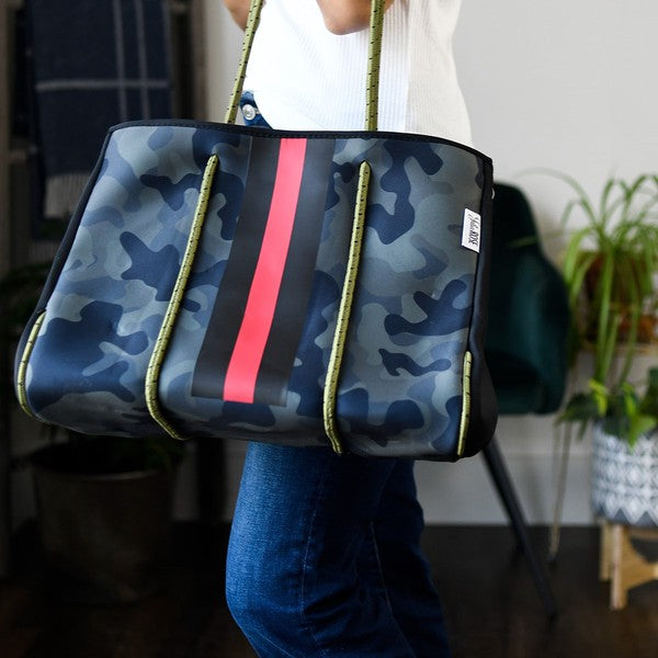 Gorgeous Neoprene Bag - Camo