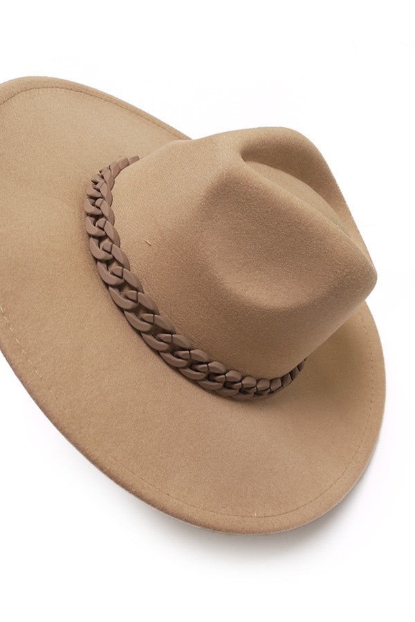 Wide Brim Fedora Hat with Matte Chain