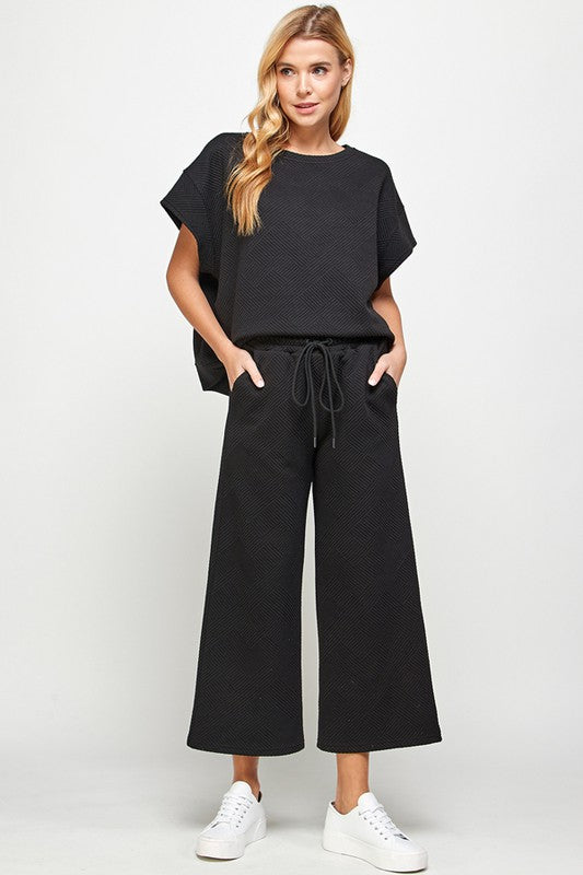 Textured Cropped Wide Pants - Black