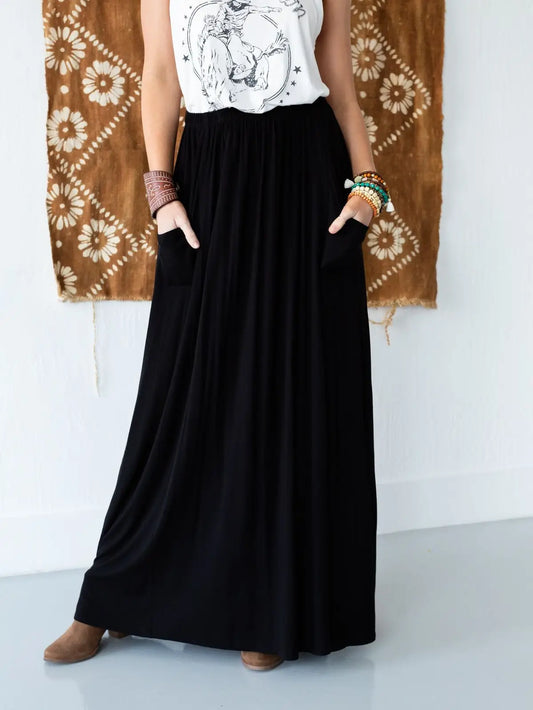 The Perfect Pocketed Maxi Skirt - Black