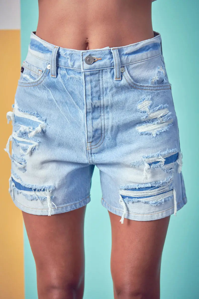 Kan Can 90's Boyfriend Mid Shorts