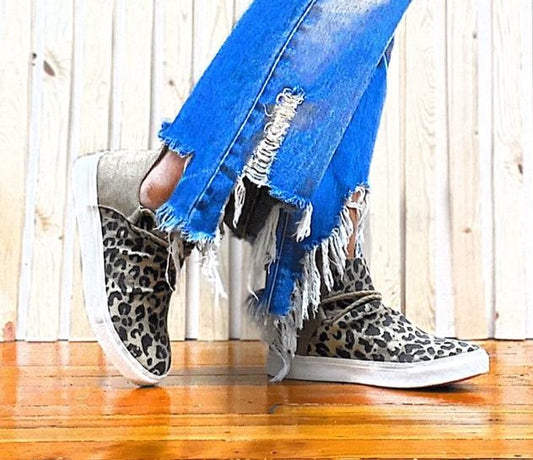 Tan Leopard High Ankle Shoes
