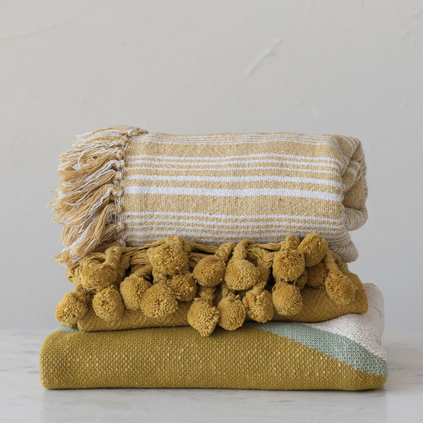 Woven Recycled Cotton Throw & Tassels